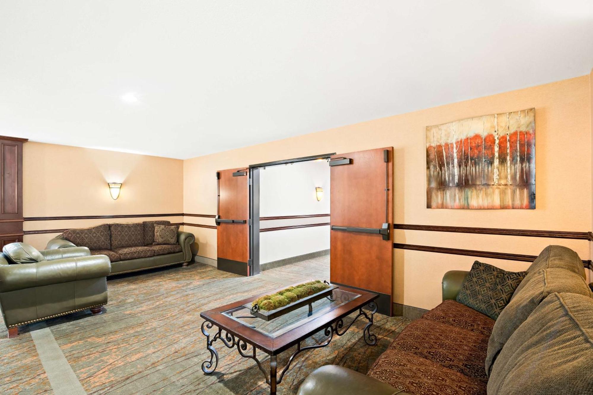 Best Western Newberry Station La Pine Exteriér fotografie